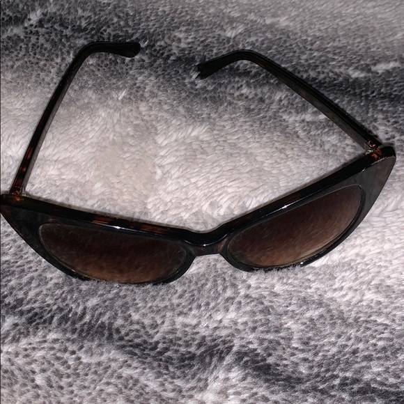 Cat eye glasses bundle - Picture 4 of 6
